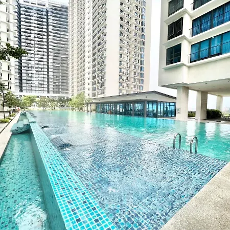 V 1-5Pax Cozy Home Trefoil Setia Alam 2 Queen Bed Shah Alam Exterior photo