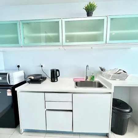 V 1-5Pax Cozy Home Trefoil Setia Alam 2 Queen Bed Shah Alam Exterior photo