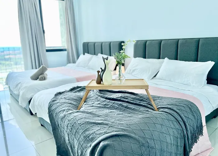 V 1-5Pax Cozy Home Trefoil Setia Alam 2 Queen Bed